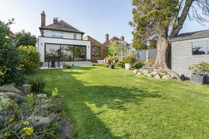 Photo 49- click for photo gallery